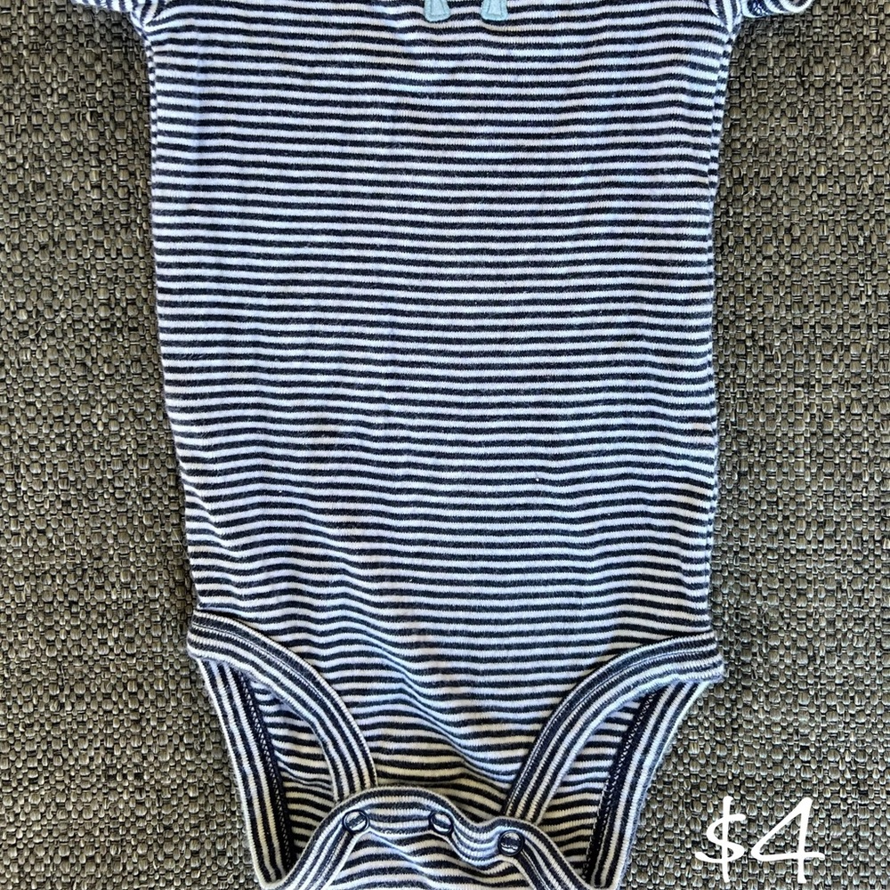 Newborn baby clothes